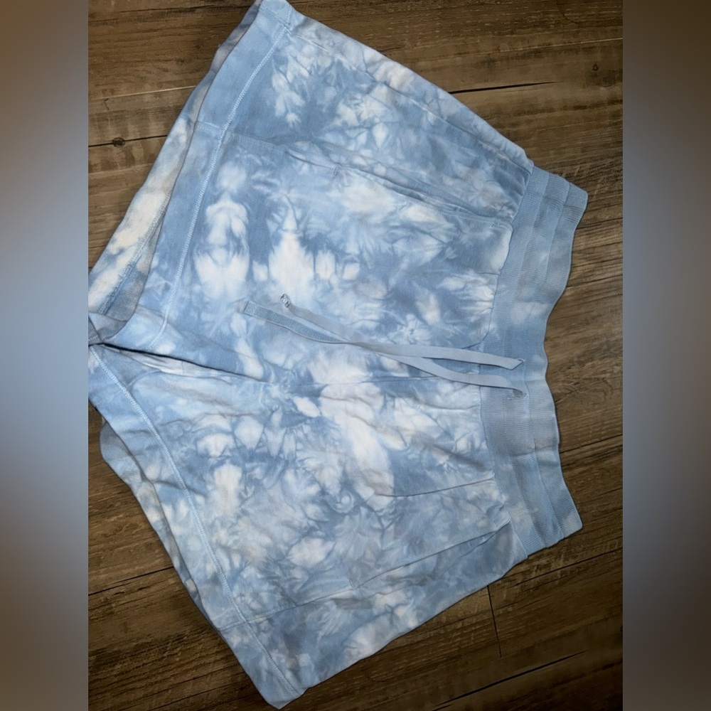 All in motion blue tie dye shorts